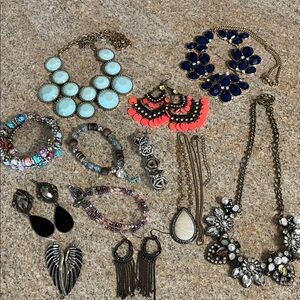 Costume jewelry, necklace bracelet earrings